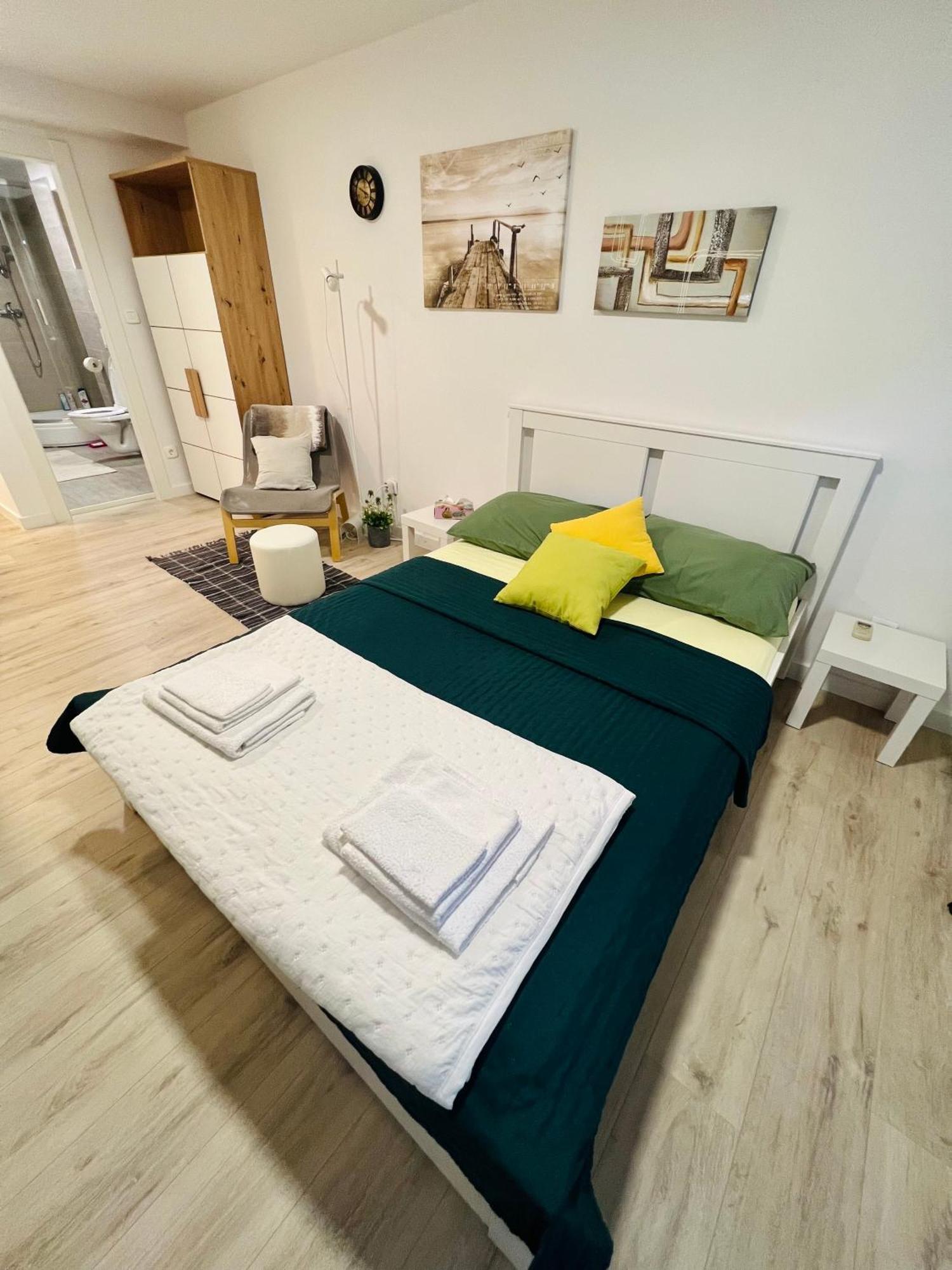 Central Moon Apartment No.2 Split Eksteriør billede